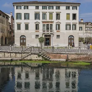 Le Di Palazzo Bortolan Vendégház