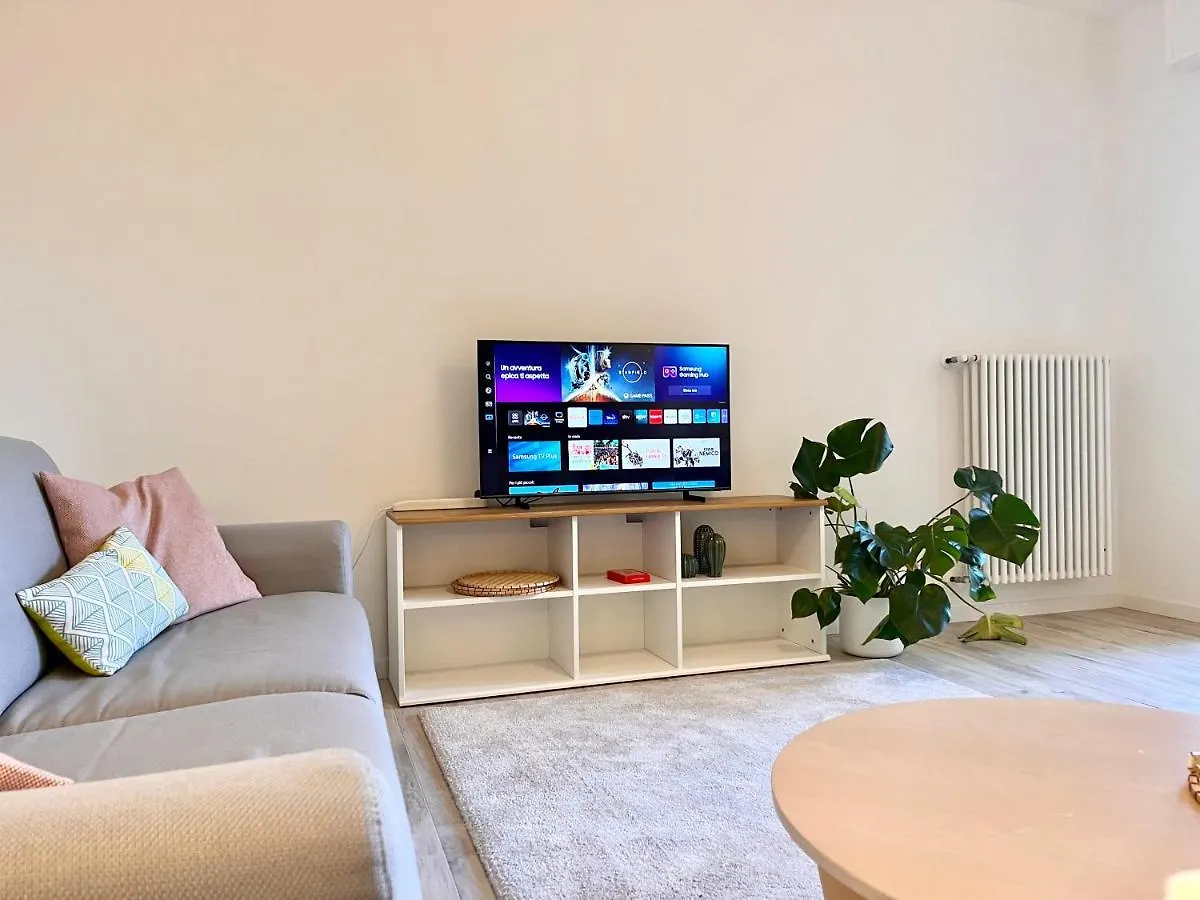 Treviso By The Park Apartment Italy